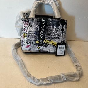 NWT DKNY PAIGE SM SATCHEL BAG | CROSSBODY PURSE | BLACK GRAFFITI